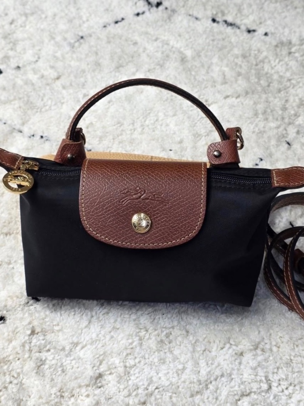 Mini Longchamp - Picture 2 of 4
